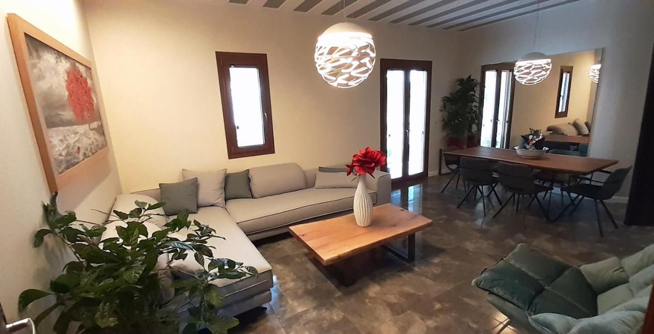 Andros 4 All Seasons Villas&Suites - Agios Nikolas street Ormos  Exterior foto