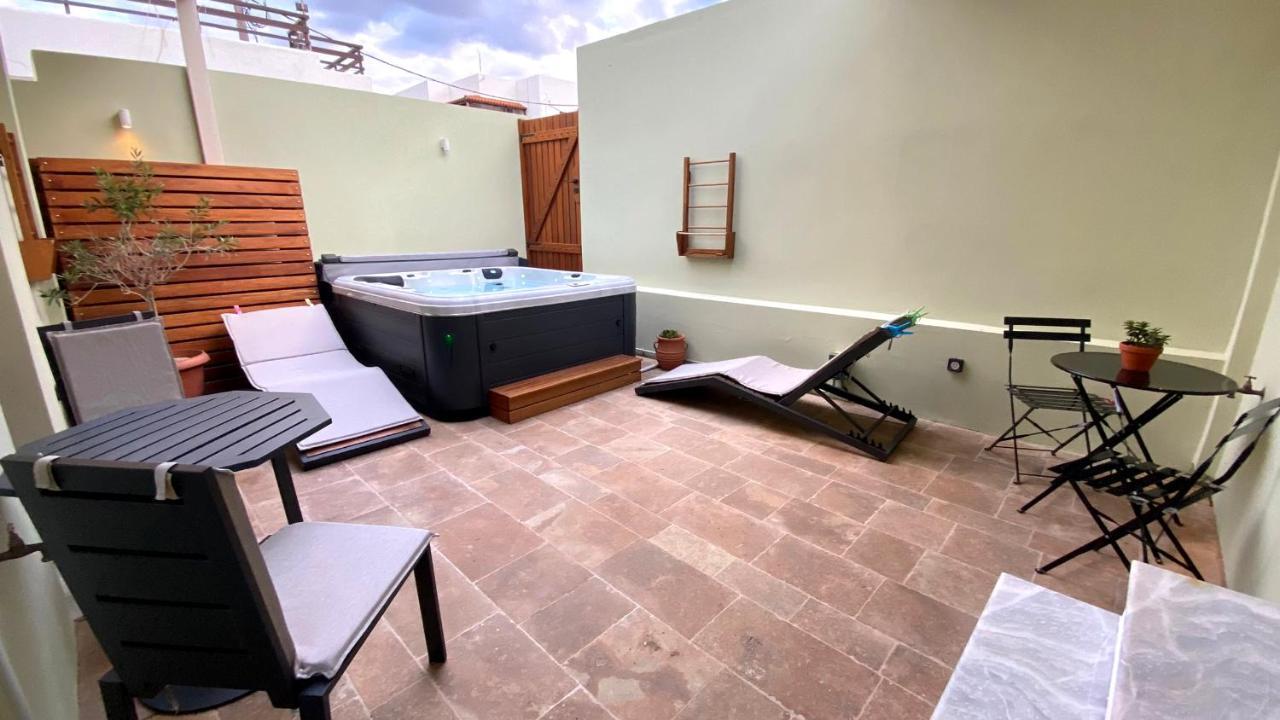 Andros 4 All Seasons Villas&Suites - Agios Nikolas street Ormos  Exterior foto